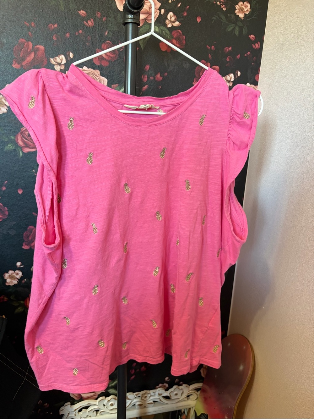 Boden Pink Pineapple Embroidered Tank